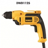 DWD112S DEWALT 701 WATT DARBESZ MATKAP